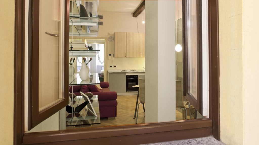 Apartmán Italianway-Fiori Chiari Milán Exteriér fotografie